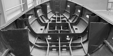 YYachts Pioneer in building yachts from carbon fiber