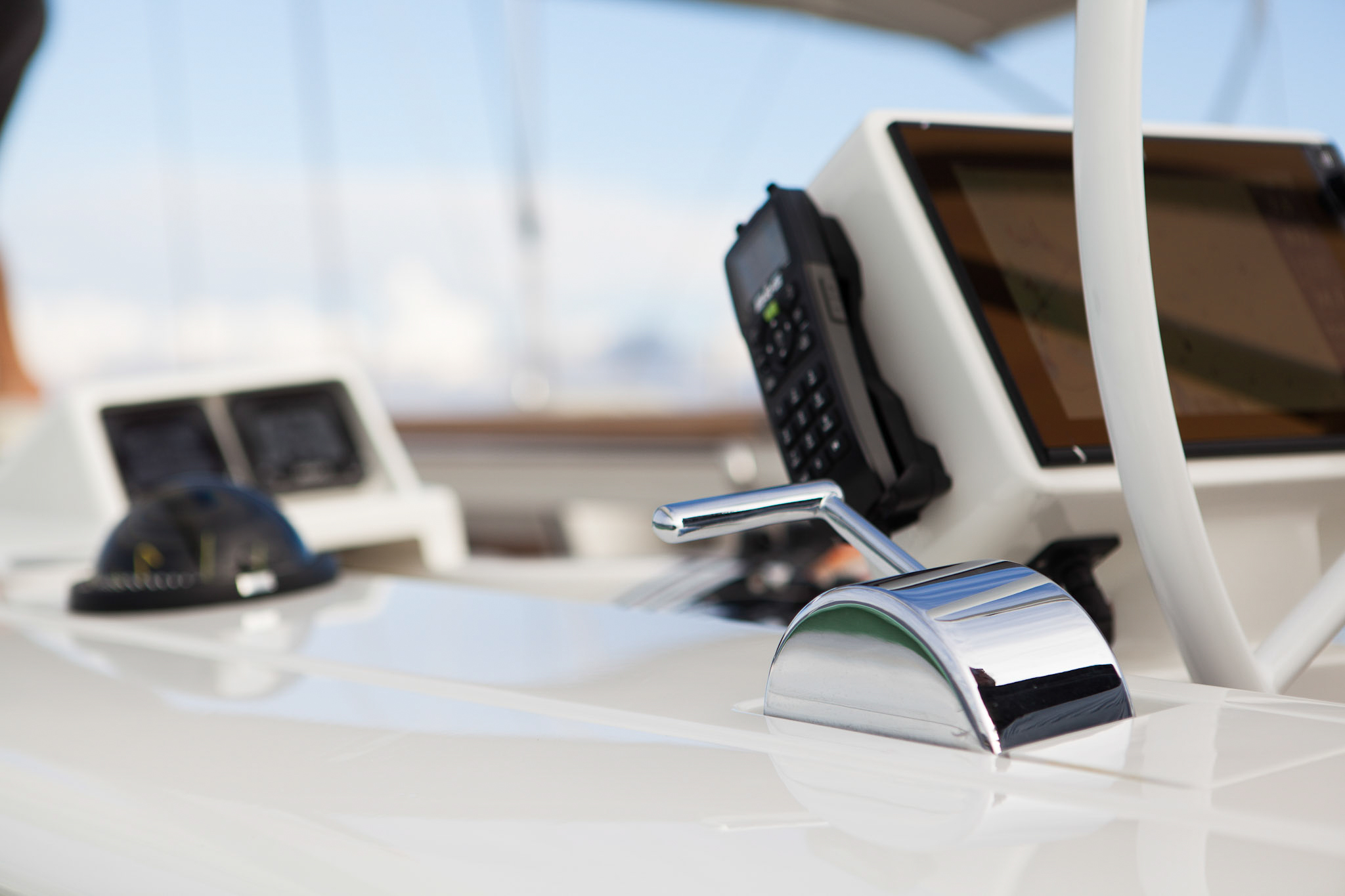 Y8 Cool Breeze Helmsstation