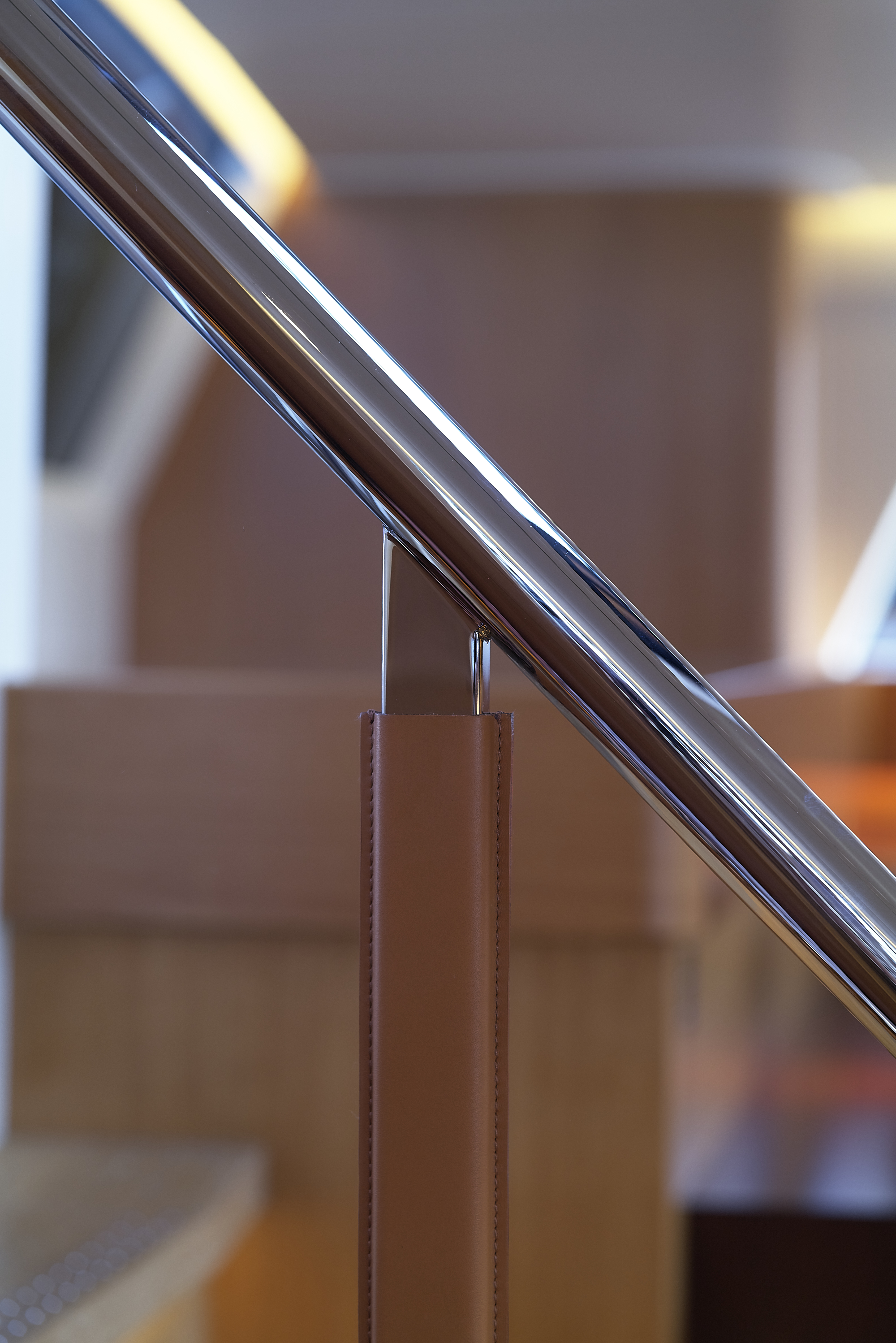 YC/Tripp 90 lounge handrail detail