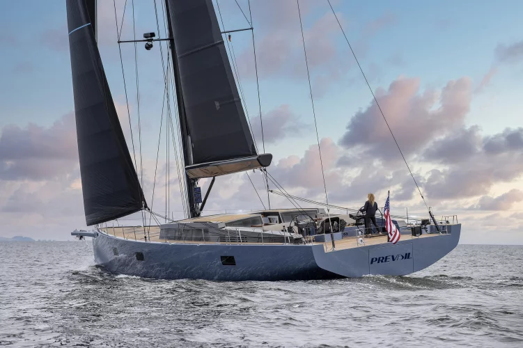 YC Tripp 90 YYachts luxury superyacht exterior