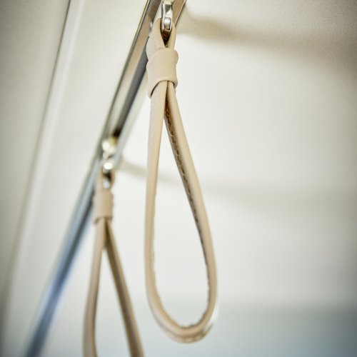 Y8 sliding handrail detail