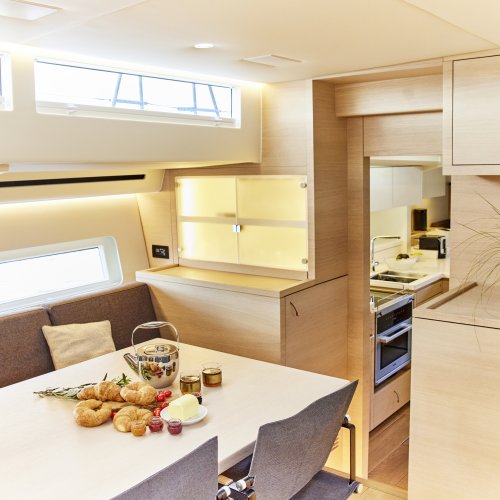 Y8 Dining Area and Kitchen