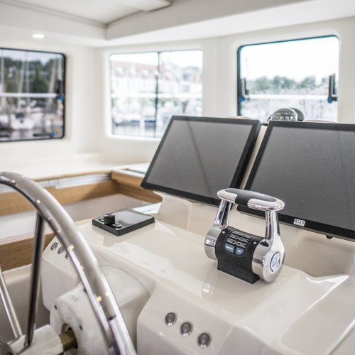 YC Eugen Seibold helm station