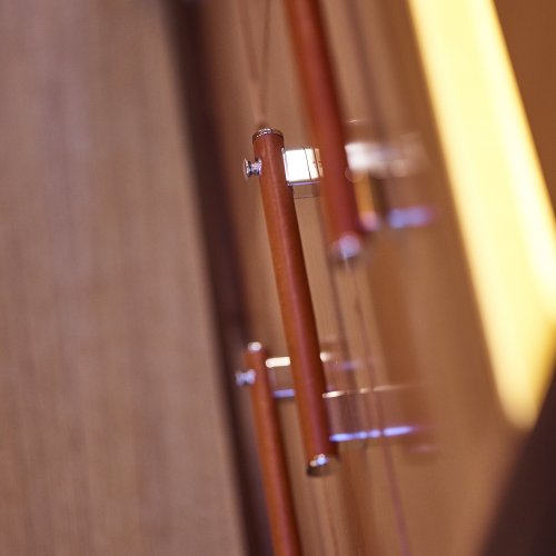 YC/Tripp 90 wood handles detail