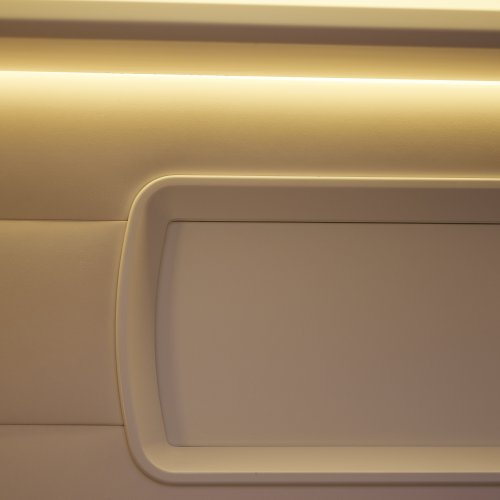 YC/Tripp 90 window detail