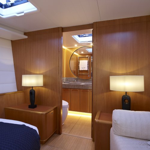 YC/Tripp 90 Owner's suite hallway