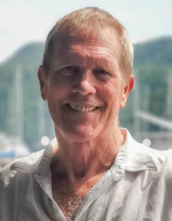 YYACHTS ASIA & PACIFIC FAST AND LUXURY CARBON SUPER YACHTS